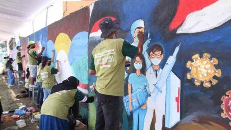 Corat–coret Dinding Stasiun Purwokerto akan Dipercantik dengan Karya Seni Lukis Mural