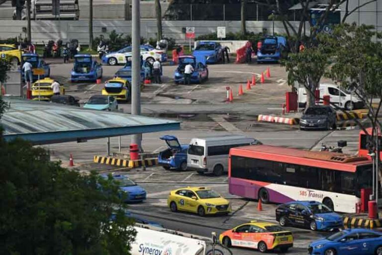 Jumlah Sopir Bus Terinfeksi Covid-19 Melonjak, Singapura Canangkan Sopir Taksi Jadi ‘Cadangan’