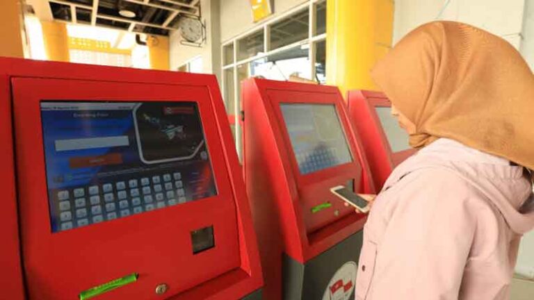 Tak Lagi Repot, Pesan Tiket Pelni Bisa Online dan Cetak Tiket Sebelum Keberangkatan di Pelabuhan