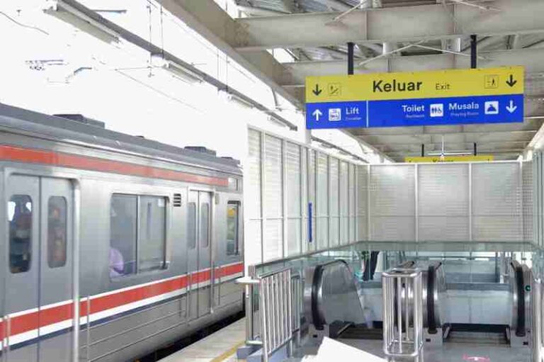 Stasiun Matraman, Inilah Stasiun KRL Terbaru dengan Fasilitas Lengkap untuk Difabel
