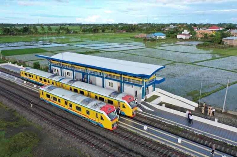 Uji Coba Kereta Inspeksi, Kemenhub Aktifkan 8 Stasiun KA di Sulawesi Selatan