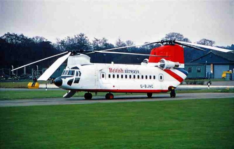 Ternyata! British Airways Pernah Operasikan Helikopter Angkut Berat CH-47 Chinook