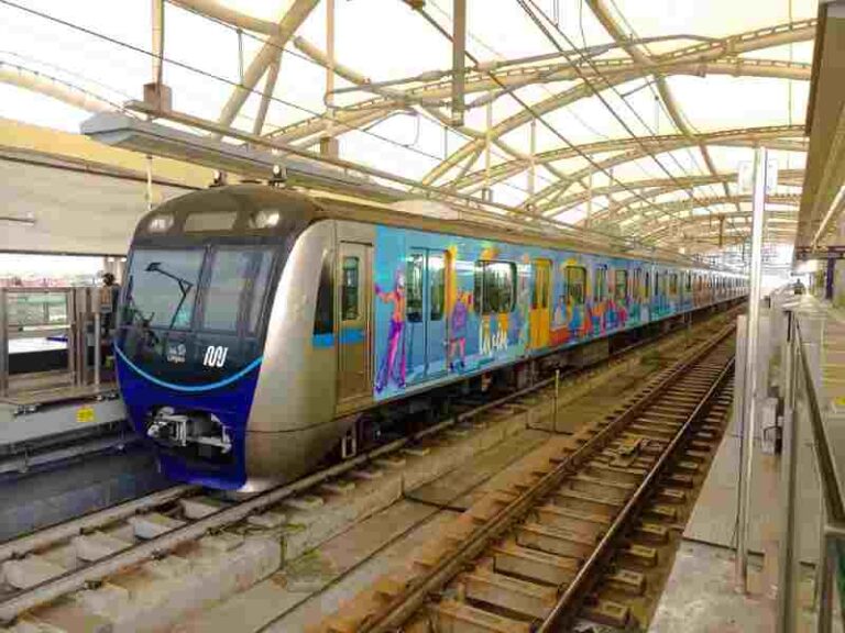 Makin Canggih! MRT Jakarta Gandeng Jepang Hadirkan Sistem Tiket Digital Berbasis Akun