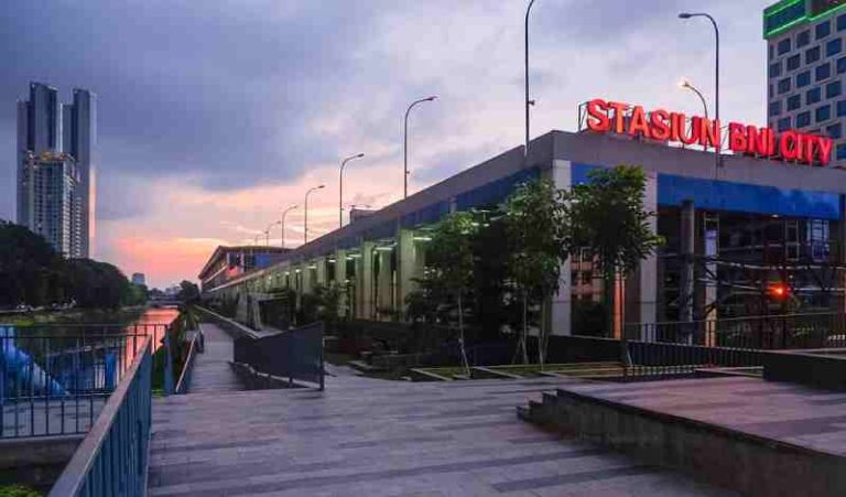 Inilah Penampakan Gate di Stasiun BNI City Sudirman Diduga untuk Commuter Line. Nasib Stasiun Sudirman dan Karet, Gimana?