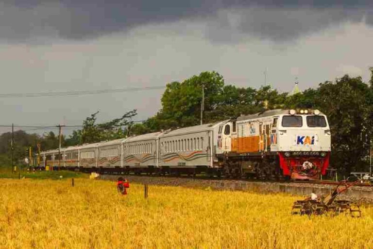 Masih Ada Waktu, Lomba Fotografi Kereta Api Tinggal Seminggu Lagi