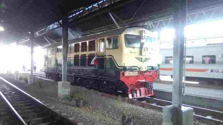 Peringatan 155 Tahun Perjalanan Pertama Kereta Api Indonesia, KAI Lakukan Perjalanan Khusus Semarang – Tanggung pp