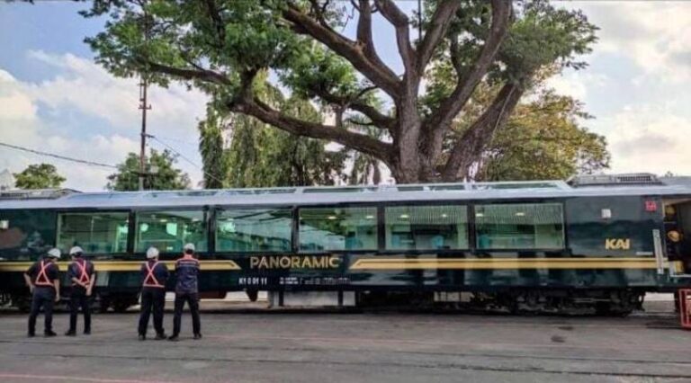 Kereta Panoramic, Era Baru KAI Melihat Pemandangan Lebih Luas Selama Perjalanan