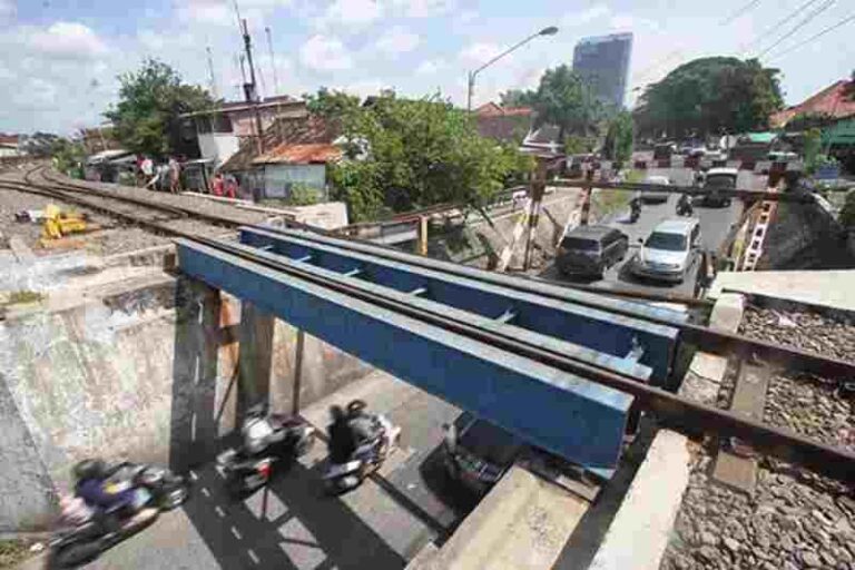 Viaduct Gilingan Paling Langka dan Terancam Hilang Keasliannya