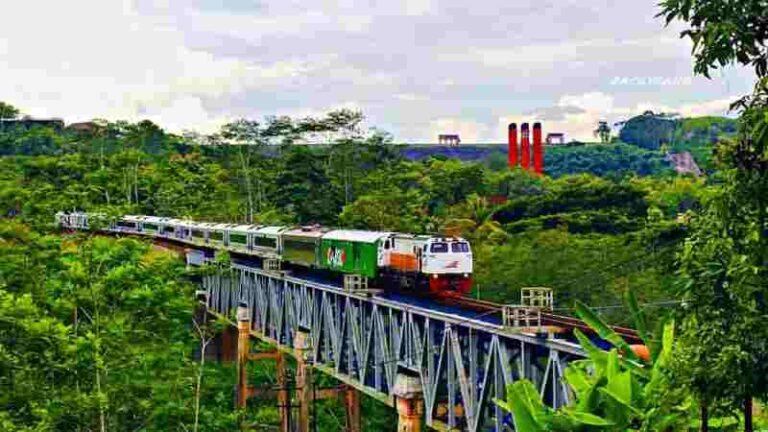 Miliki Konstruksi Baja Jepang, Jembatan Ini Masih Bertahan Sejak Tahun 1880