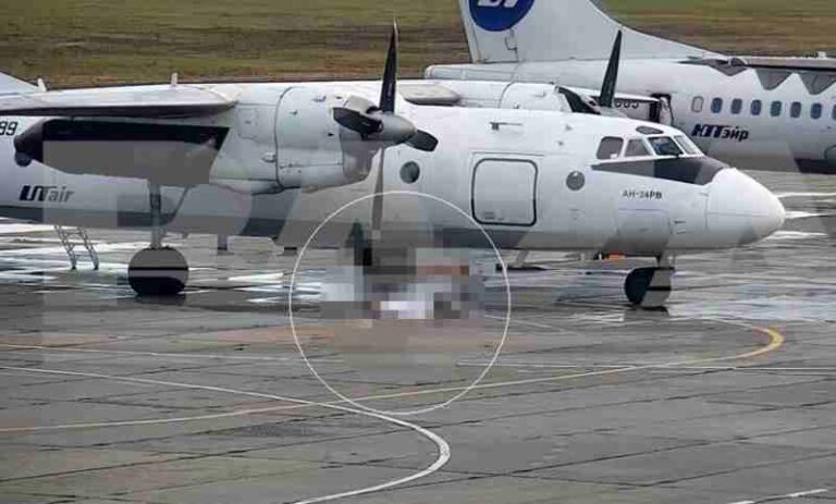 [Video] Pekerja Bandara Tewas Seketika Usai Terkena Baling-baling Pesawat Antonov An-24 yang Tengah Berputar