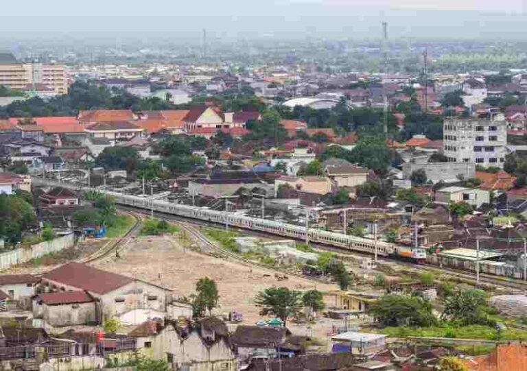 Pembangunan Jalur Ganda Solo – Kalioso dan Elevated Masih Terus Dilakukan