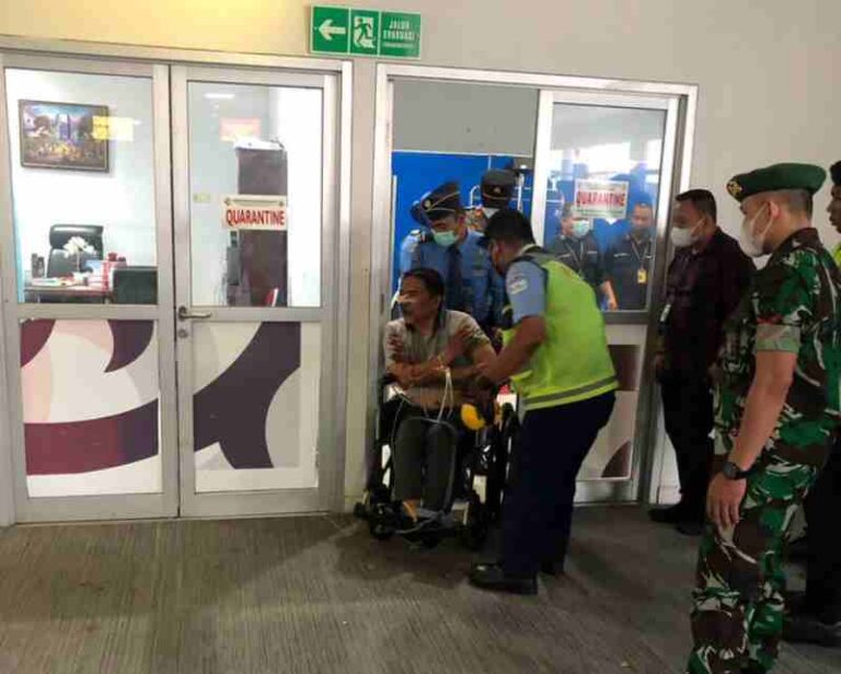 WNI Serang Awak Kabin, Pesawat Turkish Airlines Istanbul-Jakarta Dialihkan ke Medan: Terancam Denda Rp100 Juta