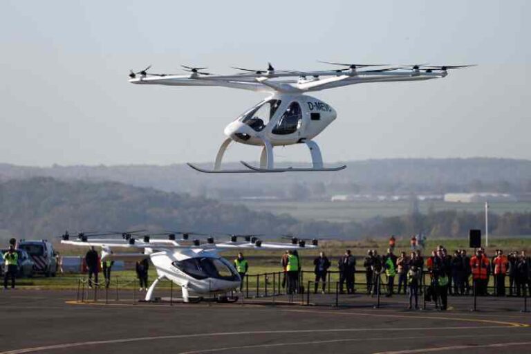 Taksi Drone Volocopter Uji Terbang Perdana di Dekat Paris, Target Komersial di 2024