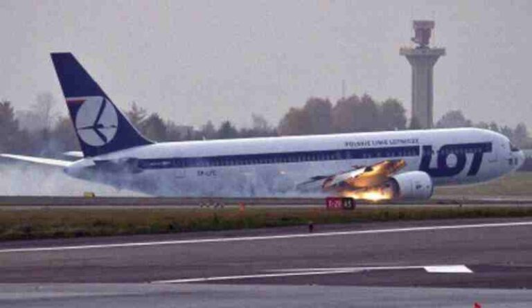 Apa yang Dilakukan Pilot Jika Landing Gear Rusak?
