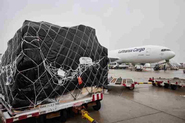 Lufthansa Cargo Gunakan “Pallet Net Zero” – Jaring Kargo yang Bisa Menghemat 140 Ton Bahan Bakar