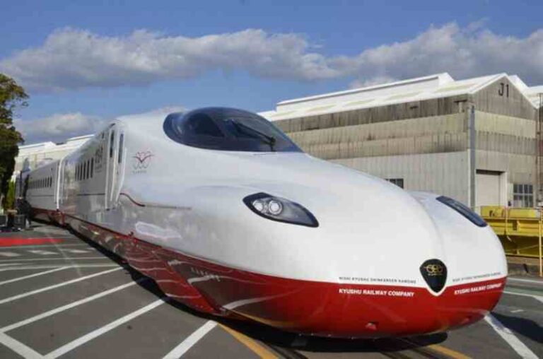 Kamome – Inilah Desain Shinkansen “Merah Putih” yang Akan Melayani Jalur ke Nagasaki