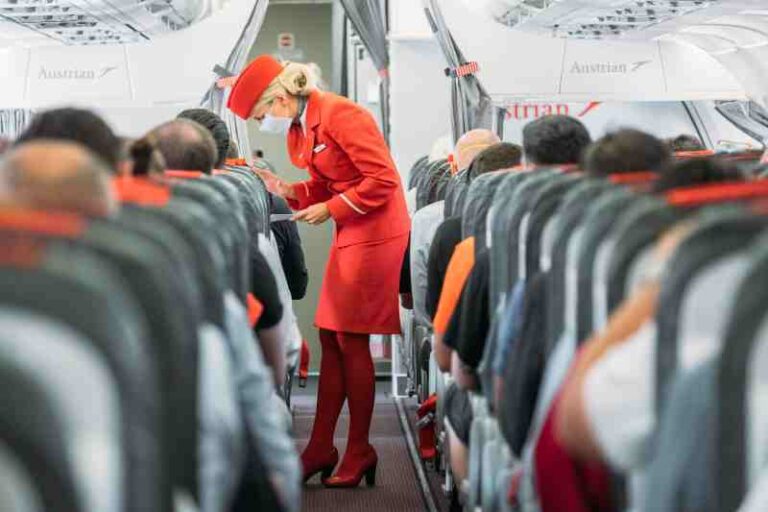 Permen ‘Tak Lagi’ Disajikan oleh Pramugari Sebelum Take-off, Ini Penjelasannya