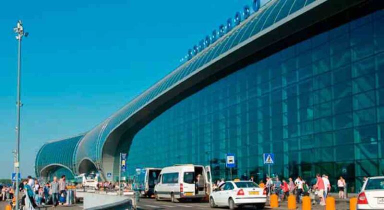 Bukan Sekedar Urusan Transportasi Warga, Ini Alasan Moskow Punya Tujuh Bandara