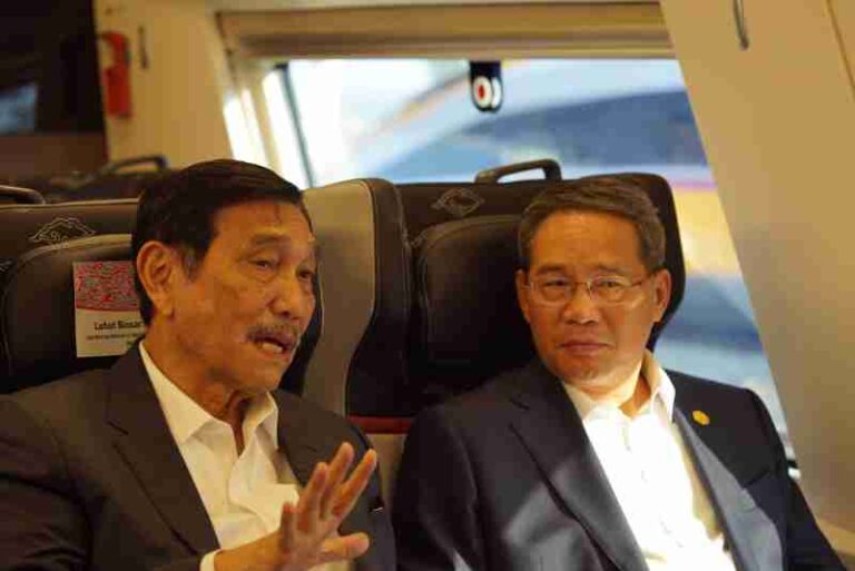 Puas Kualitas KCJB Usai Jajal Bareng Luhut, Cina Siap Garap Kereta Cepat Jakarta-Surabaya
