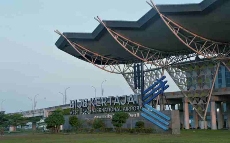 Wargi Bandung, Terbang dari Bandara Kertajati Dijamin Lebih Murah! Ini Daftar Rutenya