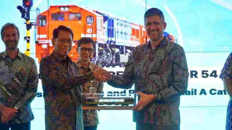 Progress Rail Pasok 54 Unit Lokomotif ‘Ramah Lingkungan’ CC205 ke PT KAI