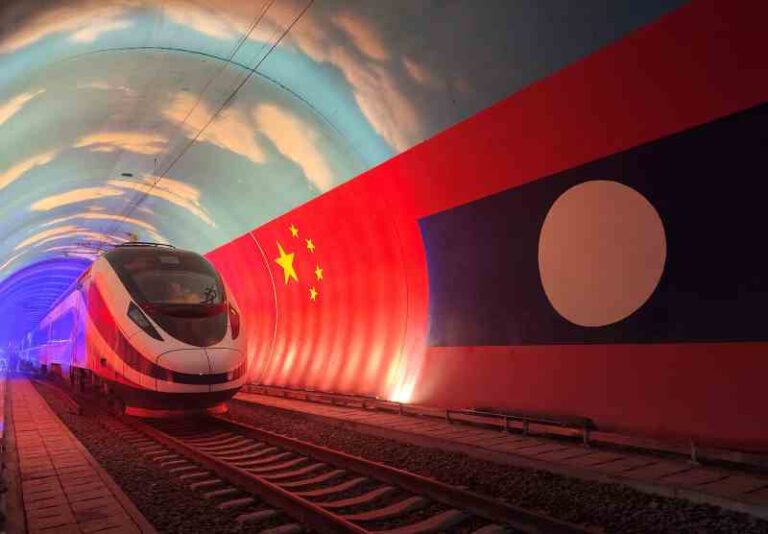 Catatan Gemilang Jalur Kereta Cina-Laos: Layani 30,2 Juta Penumpang, 800 Ribu Di Antaranya Wisatawan Lintas Batas