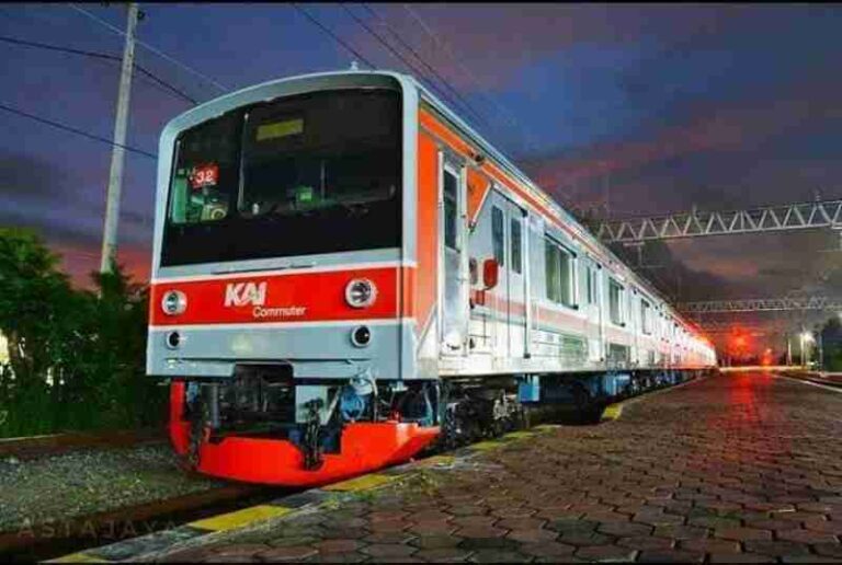 Sah! KRL Negeri Sakura Akhirnya Melayani Jalur Yogya-Palur