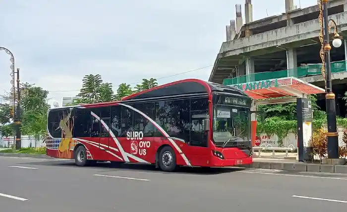 Unik dan Nyaman, Suroboyo Bus Bagai Shuttle Maskapai Penerbangan