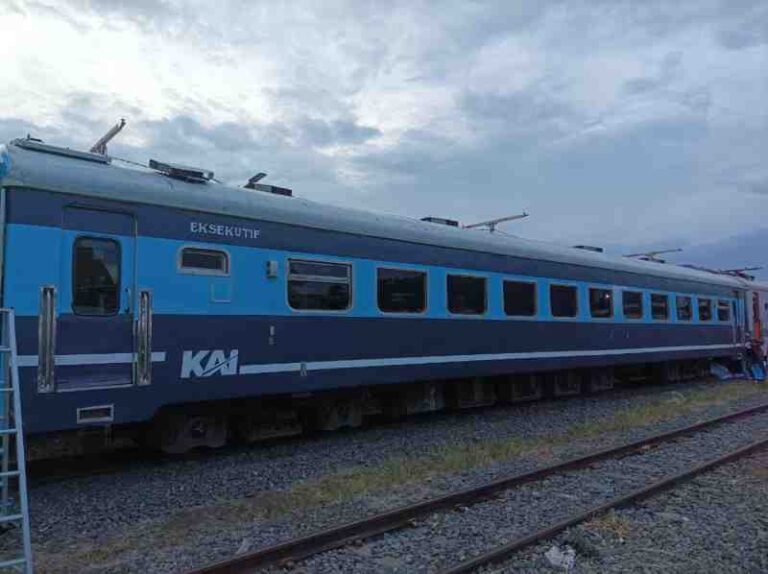 Setelah Parade Lokomotif, KAI Segera Pamerkan Parade ‘Kereta Jadul’ Hiasi Ultah ke-80
