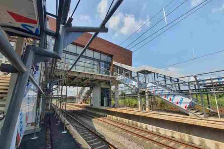 Terapkan Sistem ‘Stop and Go’ di Stasiun Jatake, Kira-kira Kapan Mulai Beroperasi?
