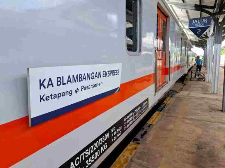 Pecah Rekor! KA Blambangan Ekspres jadi Perjalanan Terjauh Hingga 1.000 Kilometer