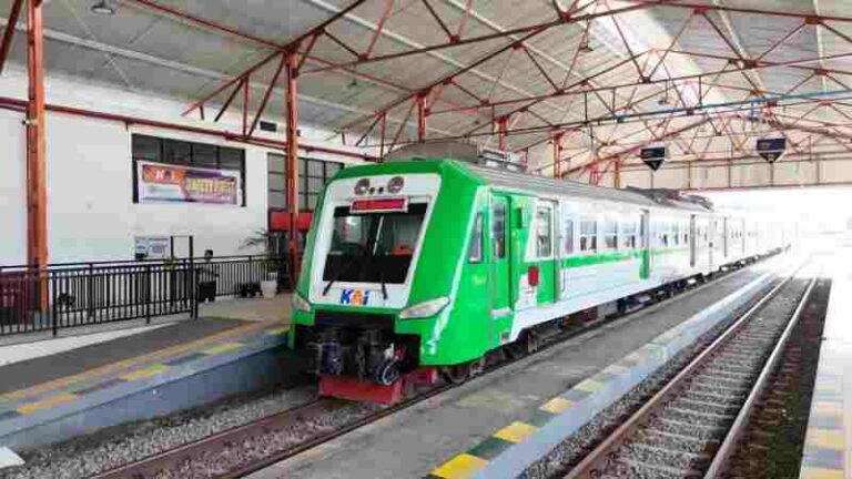 Stasiun Pemberhentian Ditambah, KA BIAS Jadi Satu-satunya Kereta Lokal yang Makin Diminati Penumpang