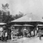 rsz_trem_sotm_pada_awal_operasional_ditarik_oleh_kuda_malayanrailwayscom-555×370