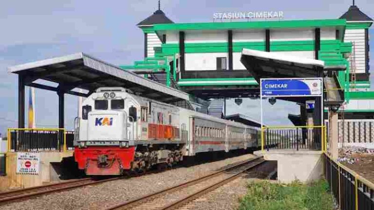 Dulunya Cuma Halte, Stasiun Cimekar Ternyata Punya Sejarah yang Tak Terlupakan