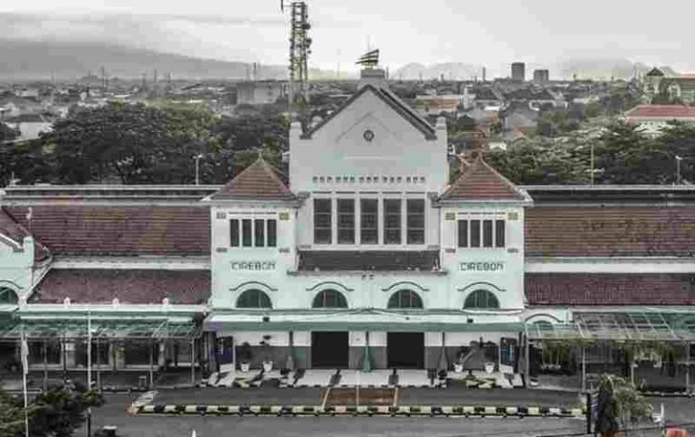 Mengenal Stasiun-stasiun Kereta Api di Jawa Barat yang Estetik dan Bernilai Sejarah, Yuk Simak Daftarnya