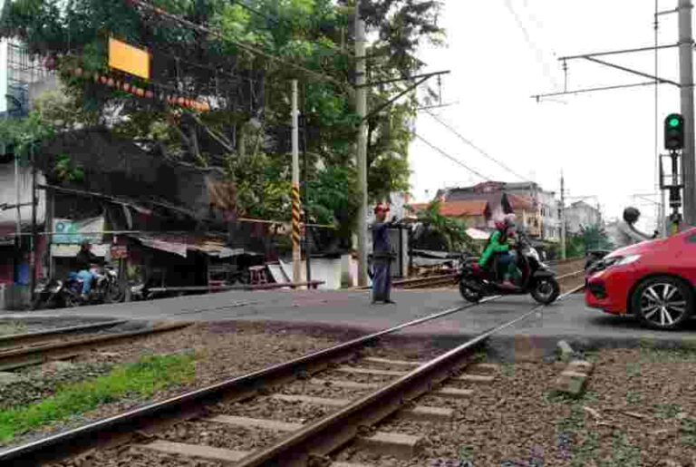 Tingkatkan Keselamatan, Palang Pintu Otomatis di Bulak Kapal Ditargetkan Beroperasi November 2026