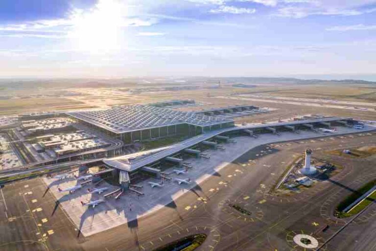 Bandara Istanbul Geser Heathrow Jadi Bandara Tersibuk di Eropa