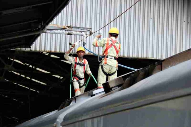 Stasiun Cirebon dan Cirebon Prujakan Layani Kebutuhan Air Sebanyak 240 Ribu Liter, Ini Penjelasan Humas KAI