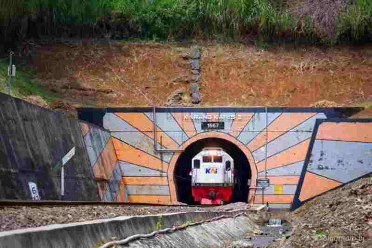 Terowongan Karangkates I dan II: Bangunan Ikonik Karya Anak Bangsa Sejak Tahun 1970