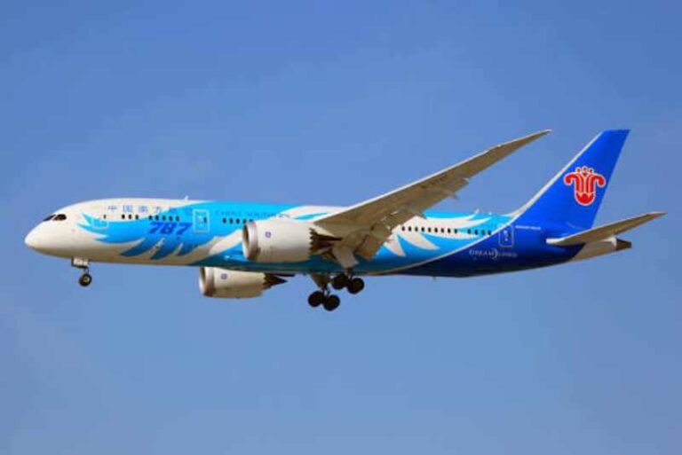 Langkah Tak Biasa, China Southern Lelang Seluruh Armada Boeing 787-8 Demi Pesawat Komersial Buatan Lokal