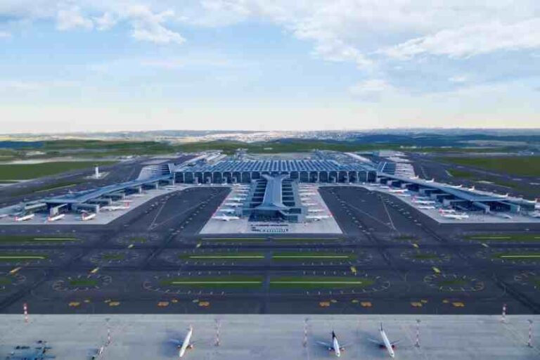 Siap Operasikan Landasan Pacu Ke-4, Bandara Istanbul Genjot Kapasitas Pergerakan Pesawat